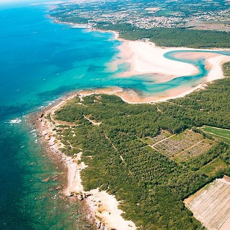Maison Au Calme Pres Des Plages Poiroux Bagian luar foto