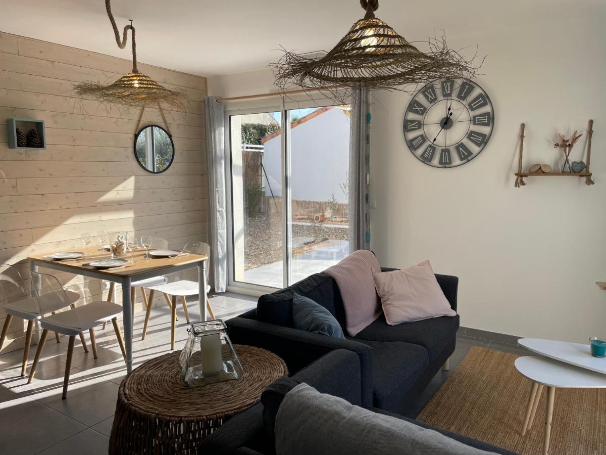 Maison Au Calme Pres Des Plages Poiroux Bagian luar foto