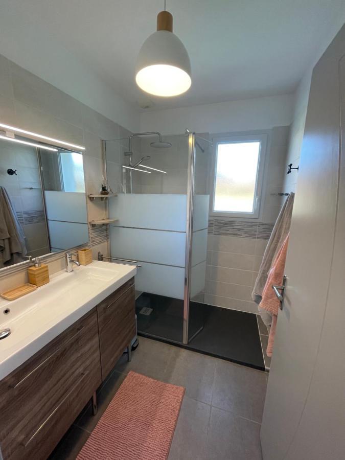 Maison Au Calme Pres Des Plages Poiroux Bagian luar foto